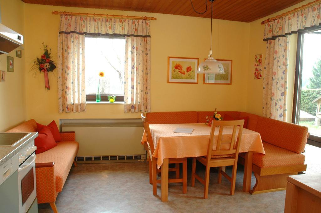 Ferienappartements mit Herz Bischofsmais Kamer foto
